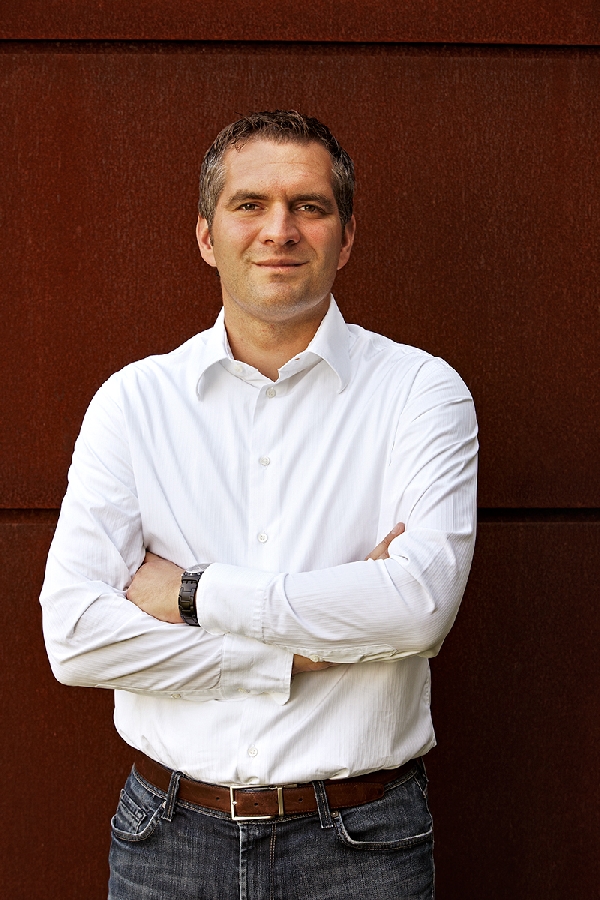 Diese Abbildung zeigt Philipp Wittmann vom Weingut Wittmann.